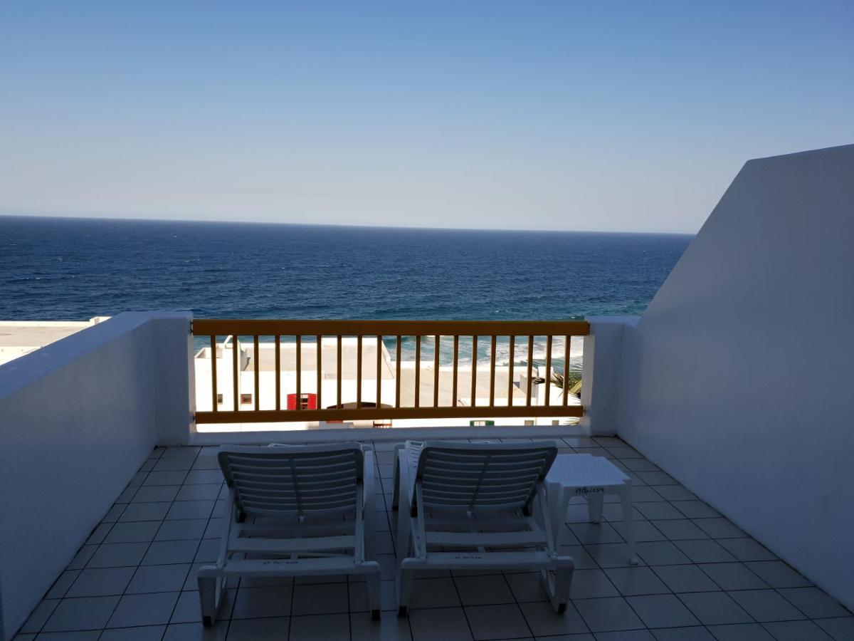Ballito 69 Perissa Santorini Sea View, Walk To Beach -Family Only Zewnętrze zdjęcie