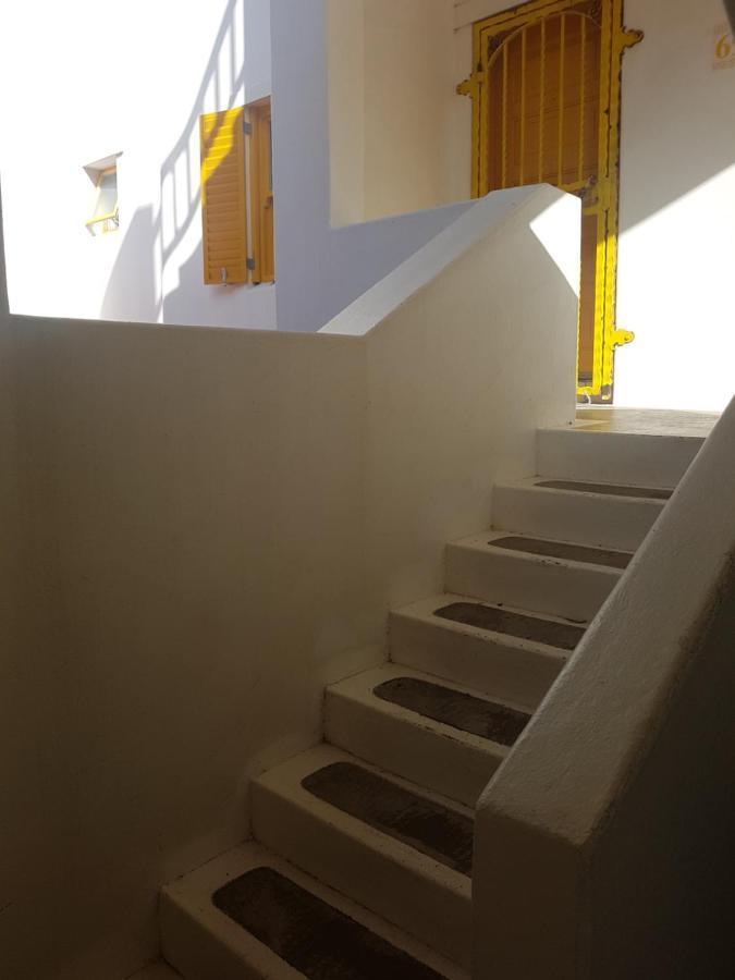 Ballito 69 Perissa Santorini Sea View, Walk To Beach -Family Only Zewnętrze zdjęcie